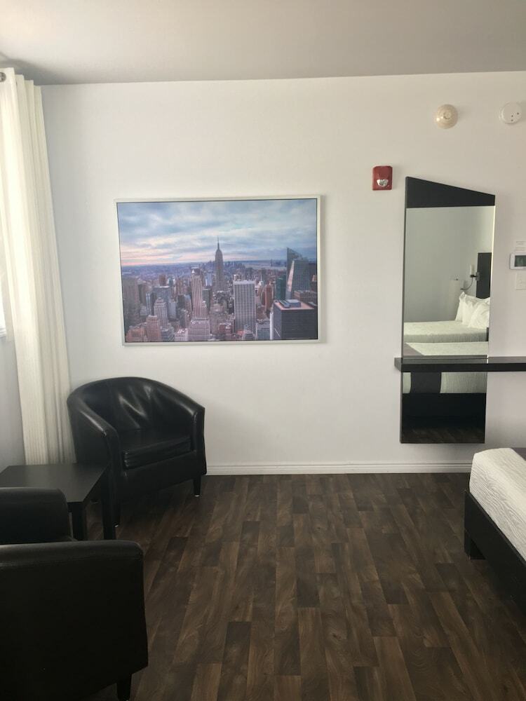 Hotel 1212 Inc.