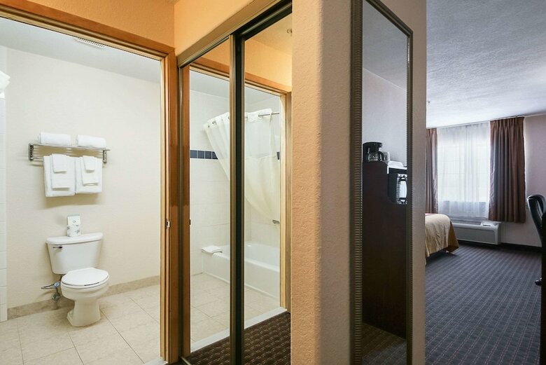 Hotel Quality Inn Kingsville Hwy 77