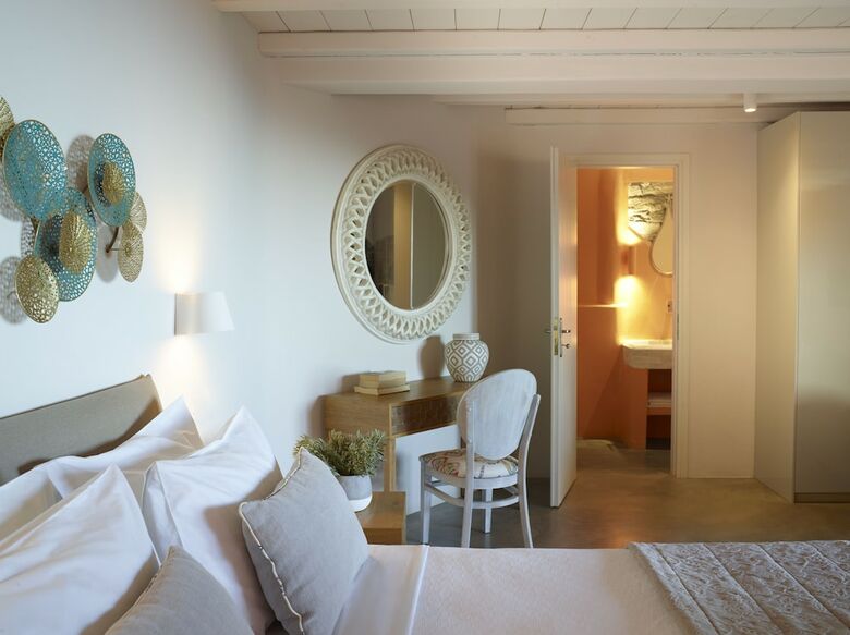 Hotel Aeolis Tinos Suites