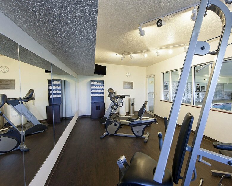 Hotel Quality Suites Addison-dallas