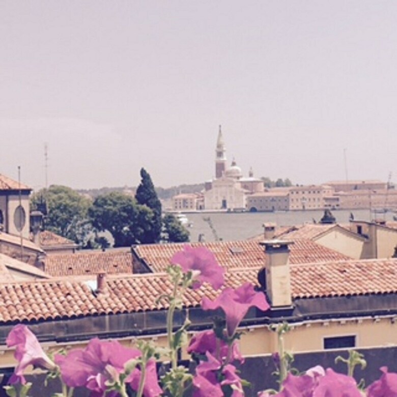 Accademia Charm Apartments
