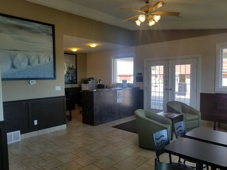 Hotel Super 8 By Wyndham Smoky Lake