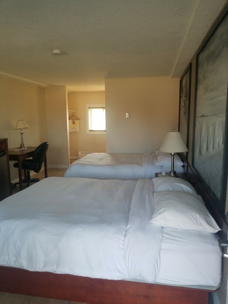 Hotel Super 8 By Wyndham Smoky Lake
