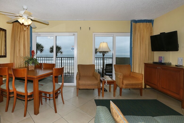 Hotel Tropic Sun Towers By Capital Vacations