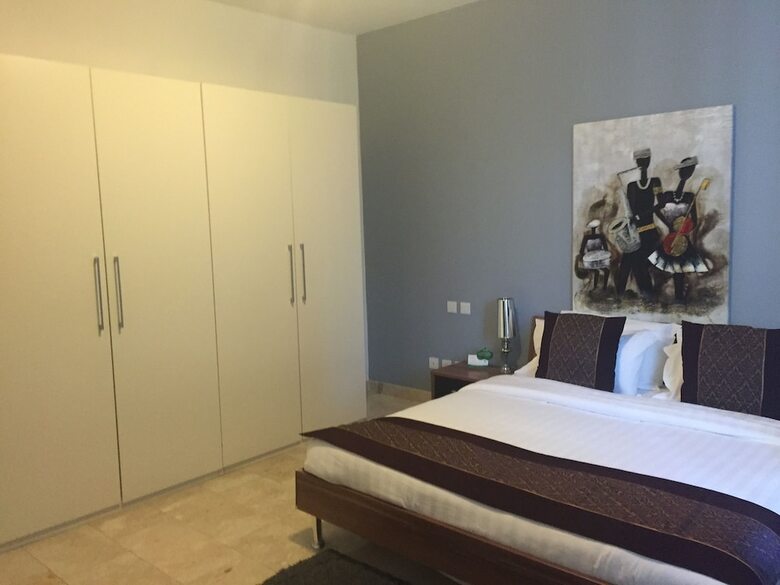 Le Sifah Resort Apartments