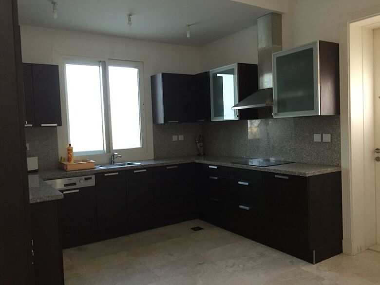 Le Sifah Resort Apartments
