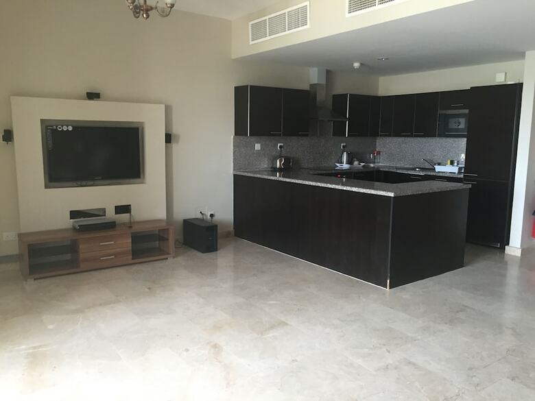 Le Sifah Resort Apartments