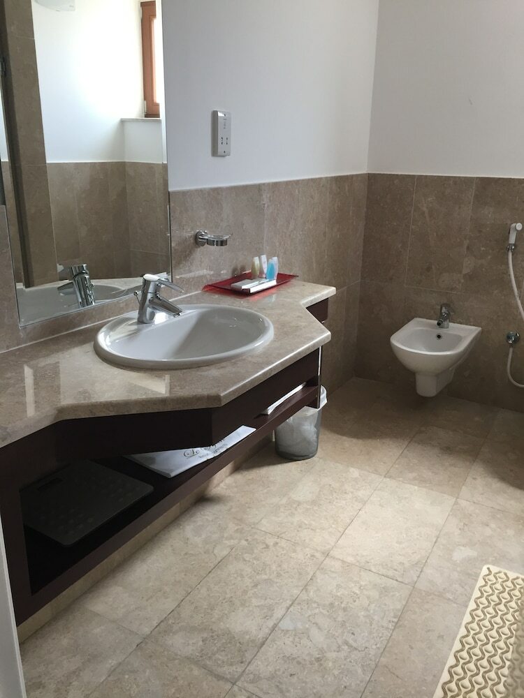 Le Sifah Resort Apartments