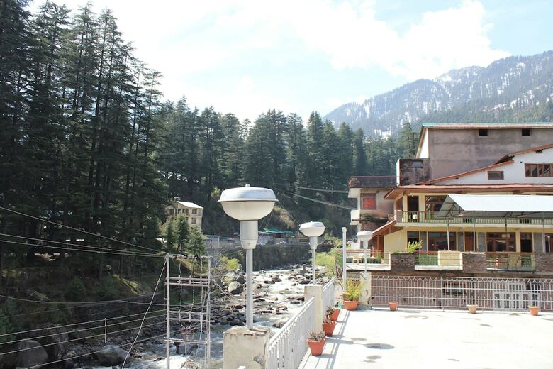 Hotel Golden Tulip Manali