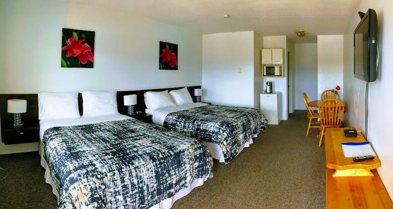 Crescent Motel