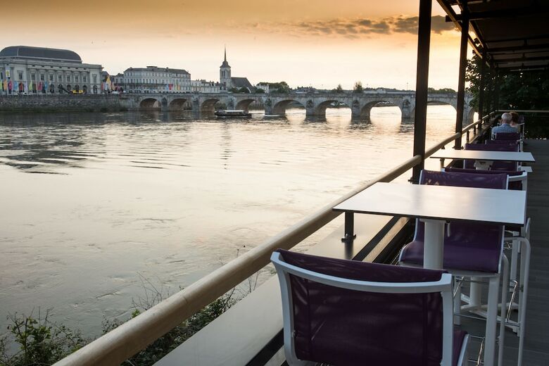 Hotel Mercure Bords de Loire Saumur