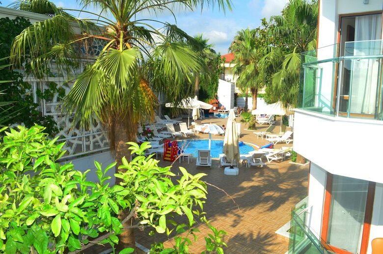 Side Nossa Hotel