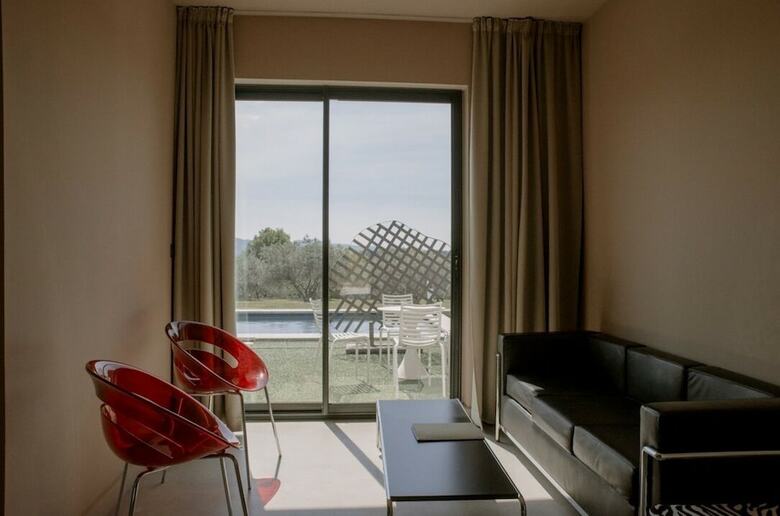 Hotel H�tel Auberge La Feni�re - Les Collectionneurs