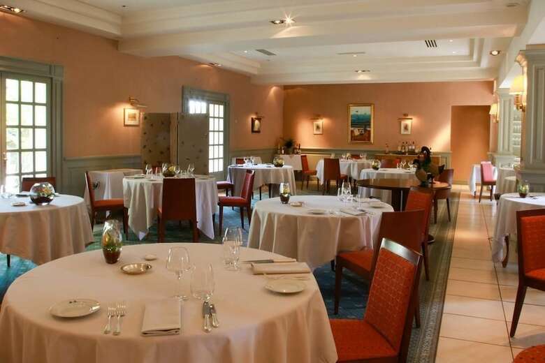 Hotel Le Pre Du Moulin