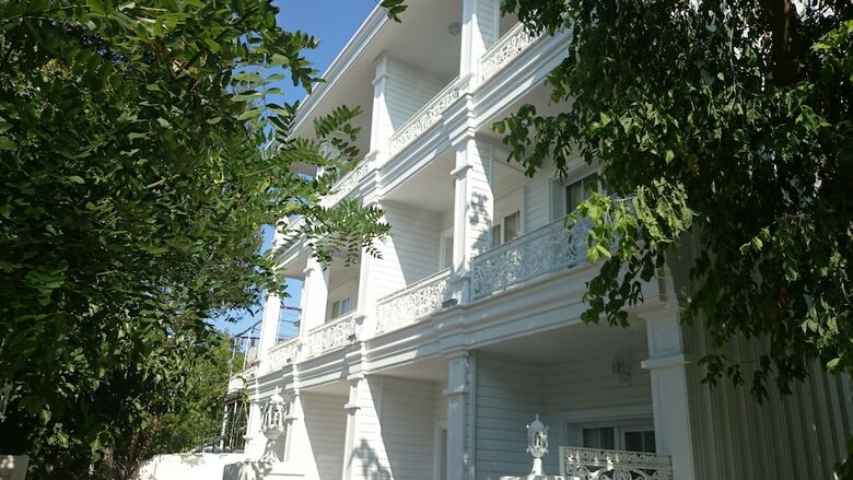 Buyukada Cankaya Hotel