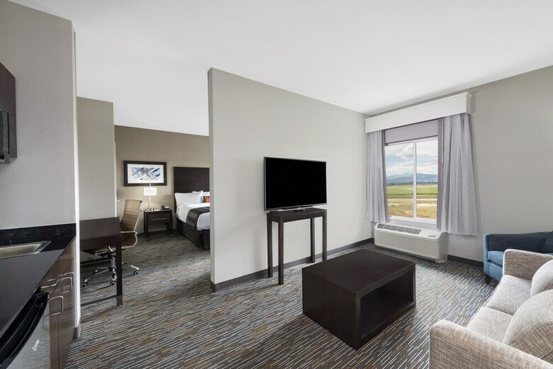 Hotel Wingate By Wyndham Wisconsin Dells