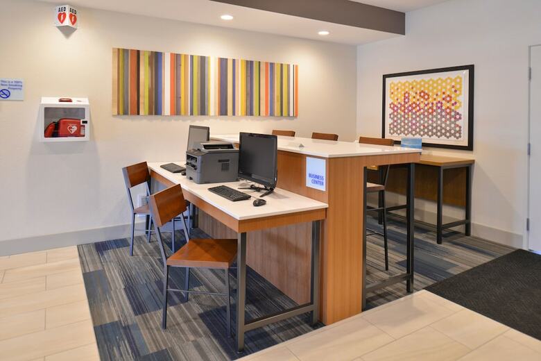 Hotel Holiday Inn Express And Suites Stevens Point