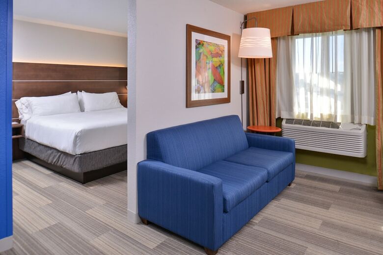 Hotel Holiday Inn Express And Suites Stevens Point