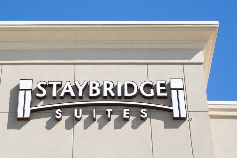 Hotel Staybridge Suites Dearborn Mi
