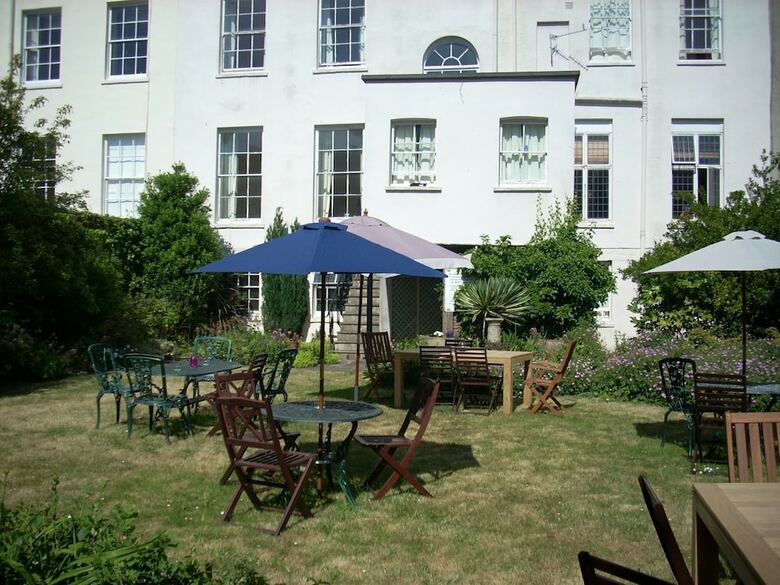 Rodney Hotel