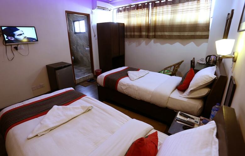 Alpine Hotel & Apartment