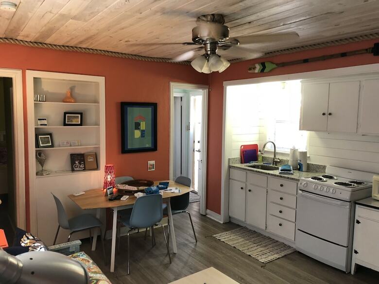 Motel Sunset Inn & Cottages