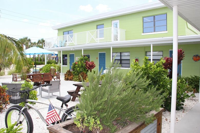 Motel Sunset Inn & Cottages
