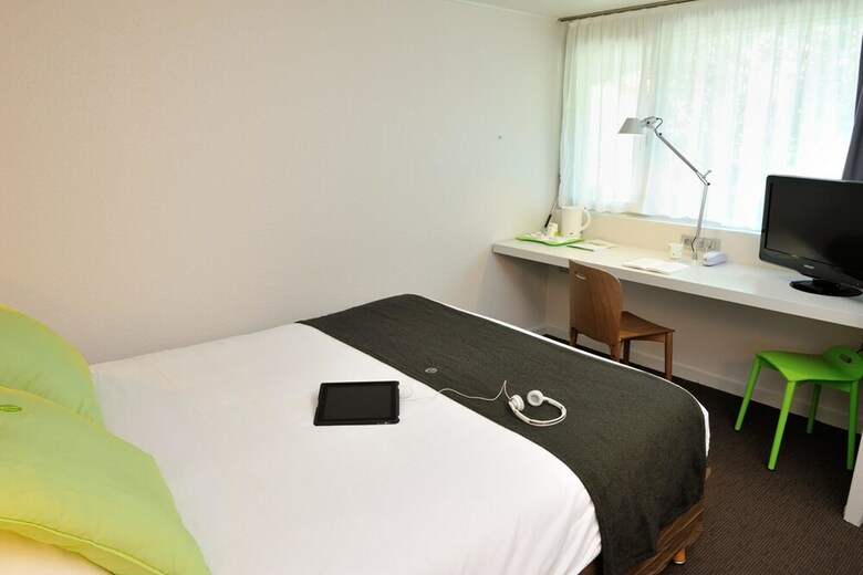 Hotel Campanile Montelimar - Les Tourrettes