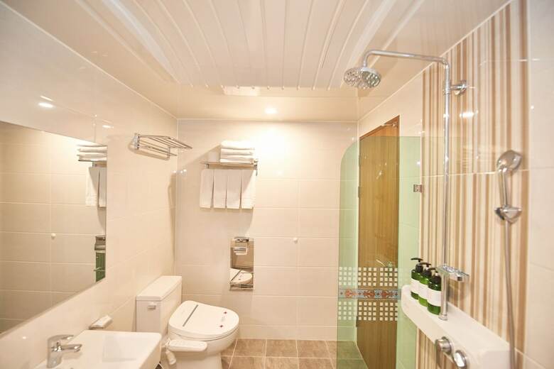 Shin Shin Hotel