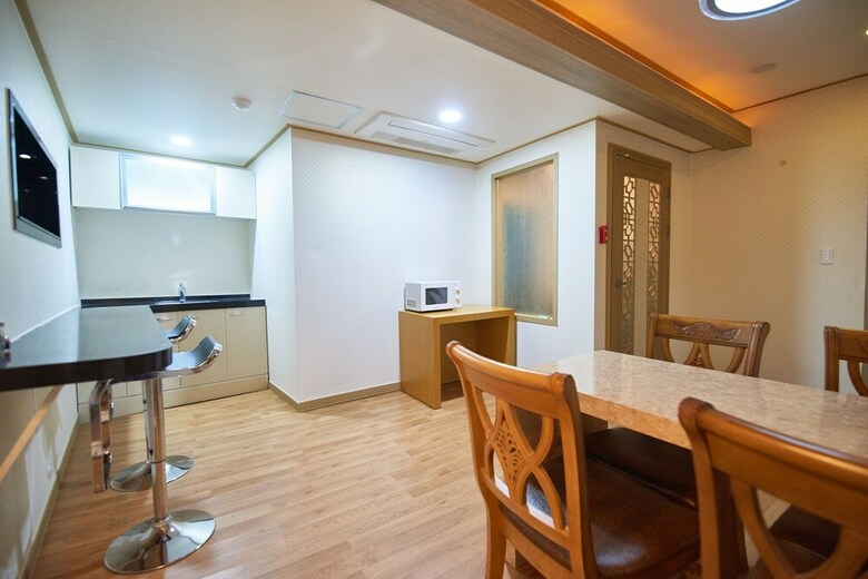 Shin Shin Hotel