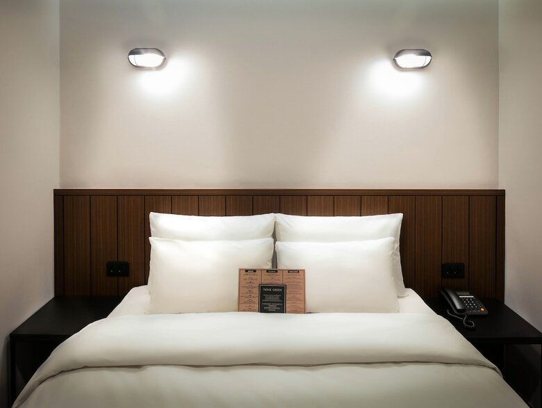 Lumia Hotel Myeongdong