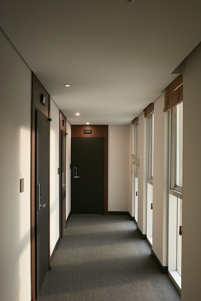 Lumia Hotel Myeongdong