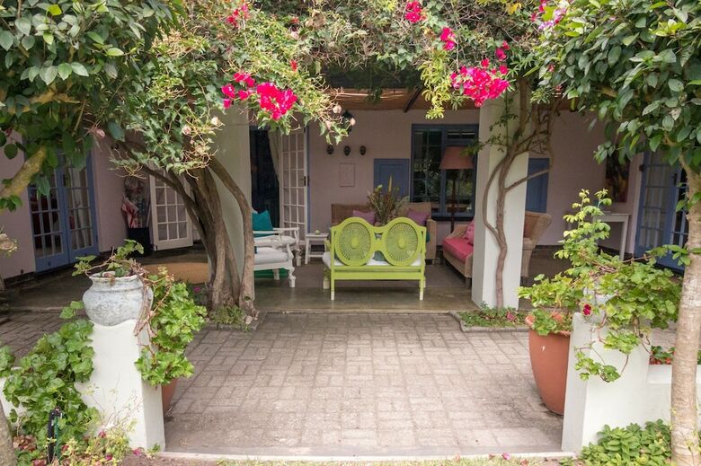 Bed & Breakfast Cornerway House