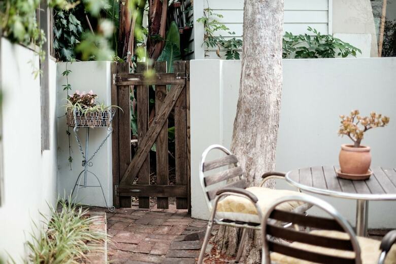 Bed & Breakfast Cornerway House