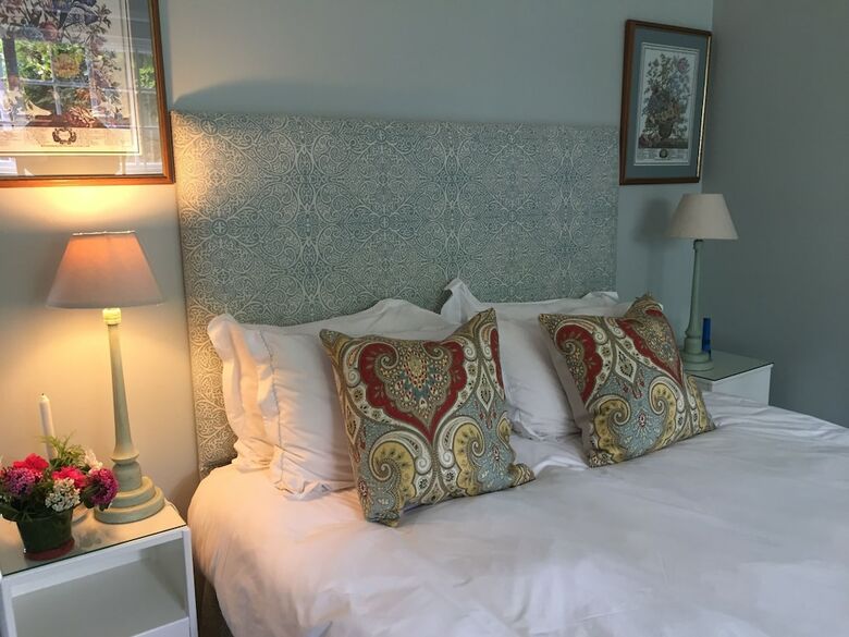 Bed & Breakfast Cornerway House