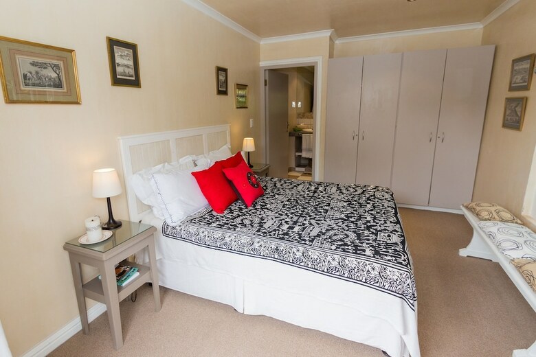 Bed & Breakfast Cornerway House