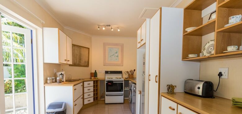 Bed & Breakfast Cornerway House