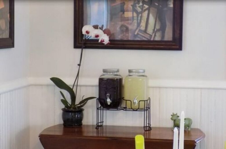 Bed & Breakfast Netherfield Natural Farm