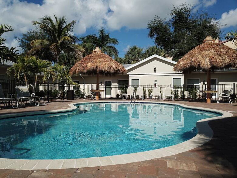 Hotel Twin Palms At Siesta