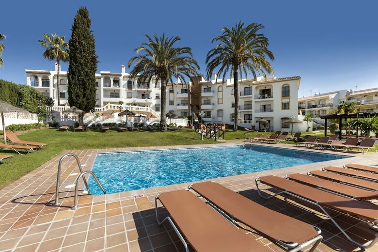 Apartamentos Crown Resorts Club La Riviera