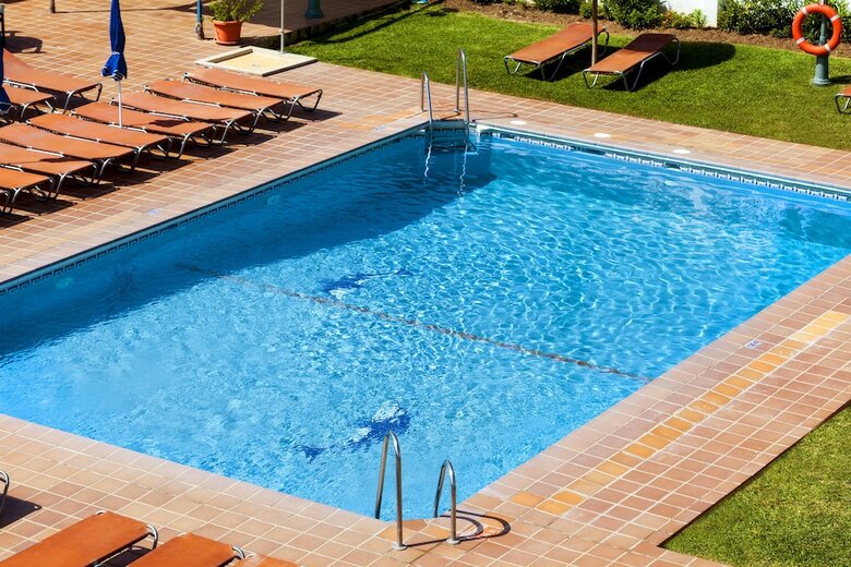 Apartamentos Crown Resorts Club La Riviera
