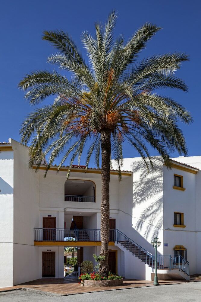 Apartamentos Crown Resorts Club La Riviera