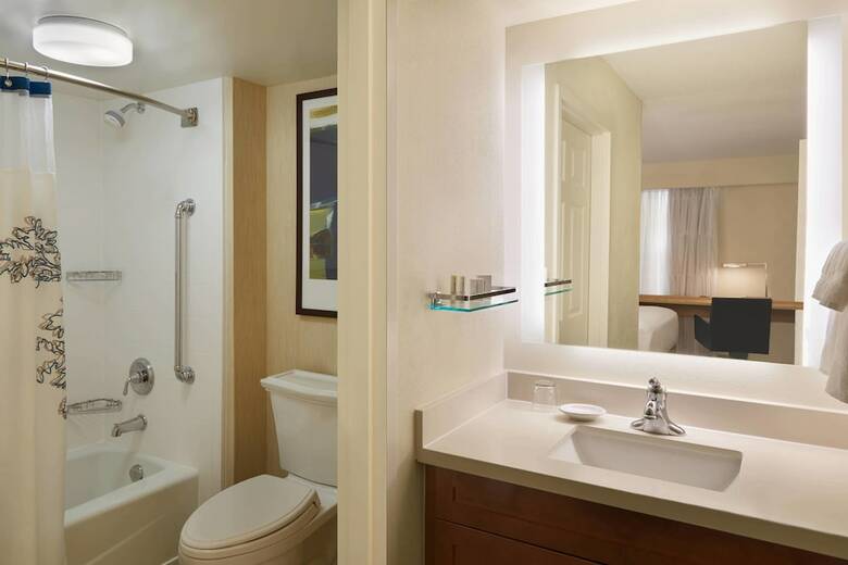 Hotel Residence Inn By Marriott Toronto Airport