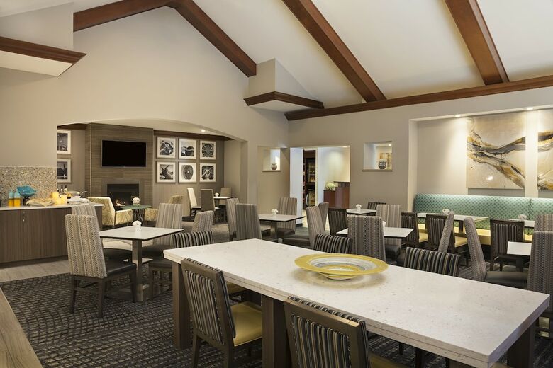 Hotel Residence Inn By Marriott Toronto Airport