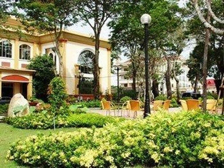 Hotel Nha Khach Tien Giang