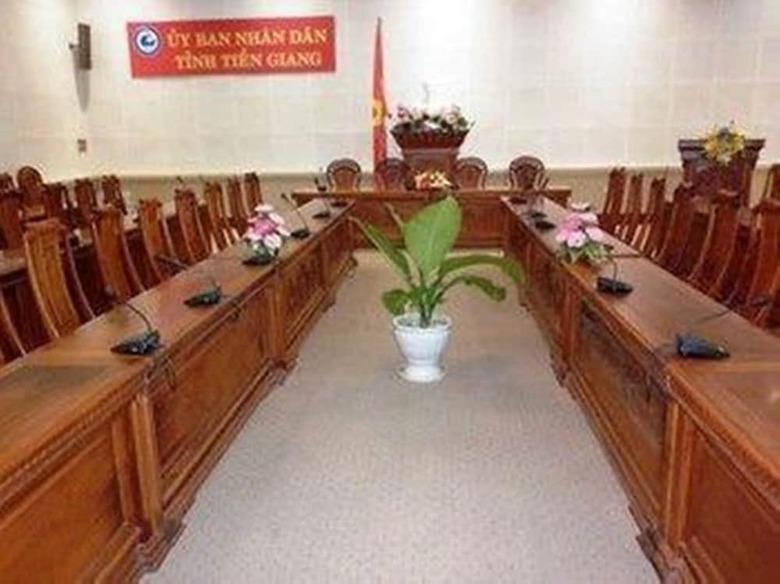 Hotel Nha Khach Tien Giang