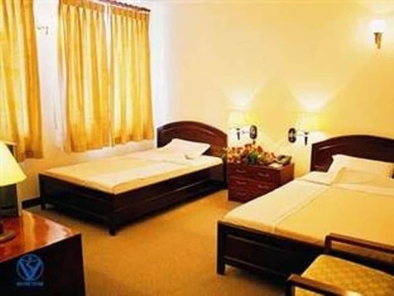 Hotel Nha Khach Tien Giang