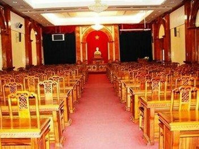 Hotel Nha Khach Tien Giang