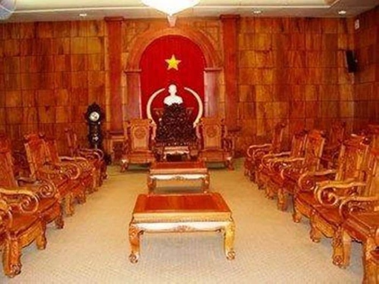 Hotel Nha Khach Tien Giang