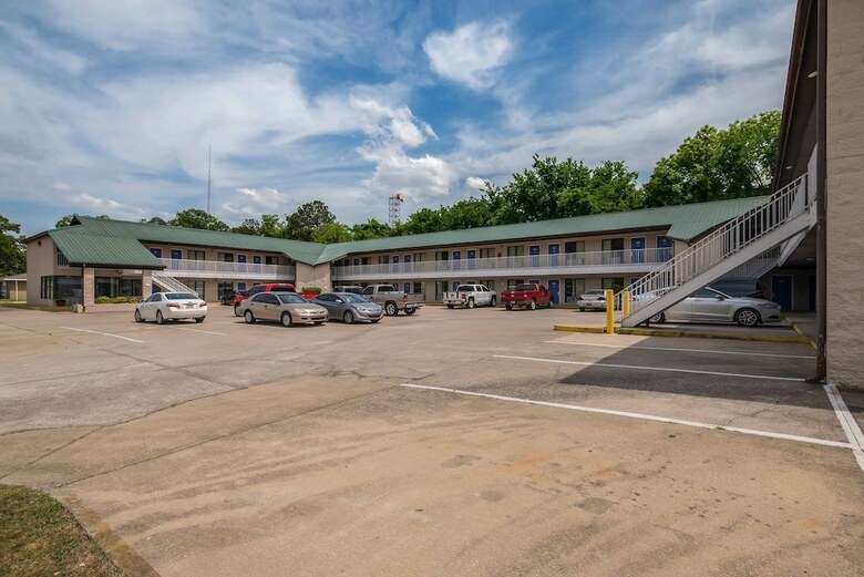 Motel 6 Attalla, Al